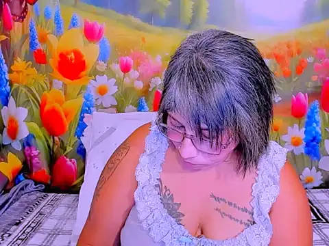 Chat XXX en directo de indianroxy