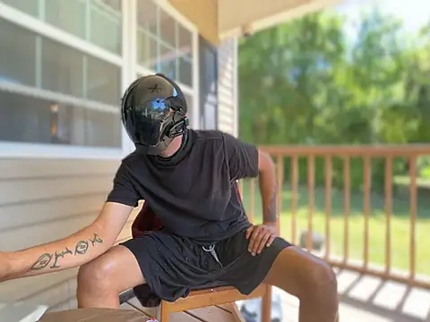 ThrowedWorldWide Chat XXX in diretta