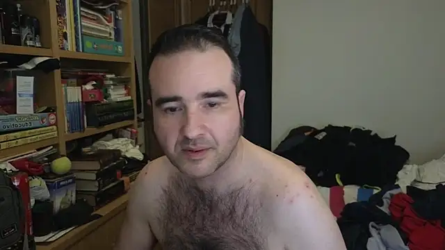 curiosillo83 Adlı Modelin Canlı XXX Sohbeti