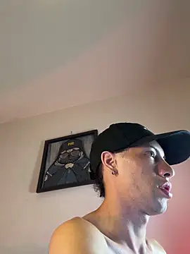 santiago_cutex Show Webcam