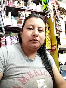 Pertunjukan Kamera Web SexyandnaughtyLatinos