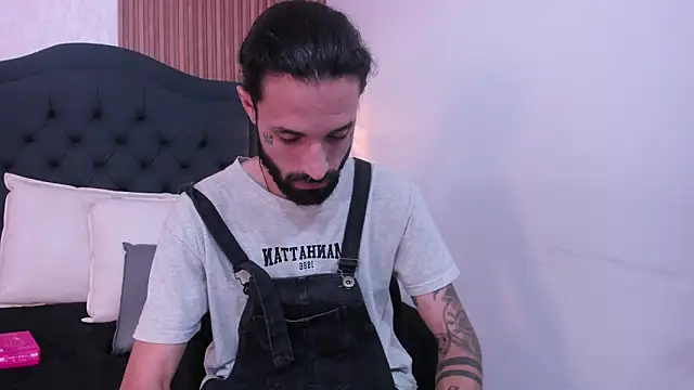 Hisoka_011 网络视讯表演