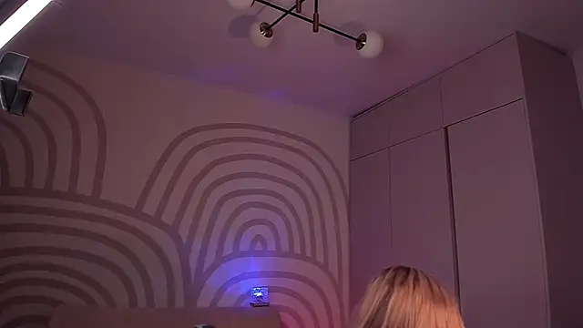 SerrenaAa – Live XXX-chat