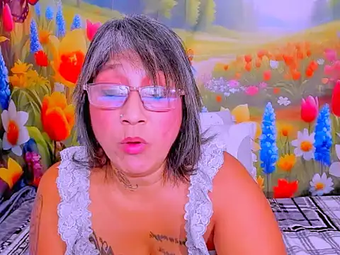 Онлайн чат XXX indianroxy