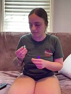 jaseyrae: διαδικτυακό σόου στην κάμερα