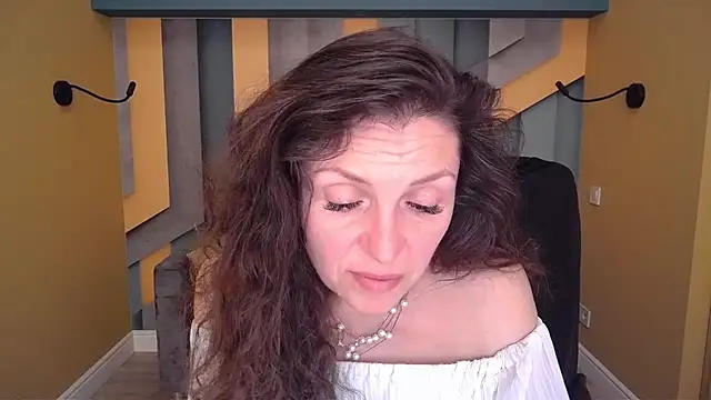 EllaLong Live XXX-chat