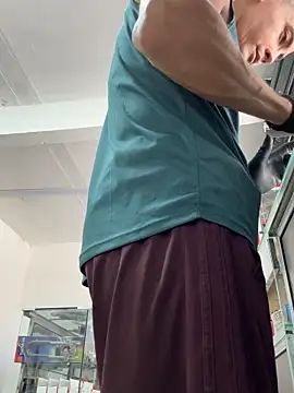 Paul22cm- 网络视讯表演