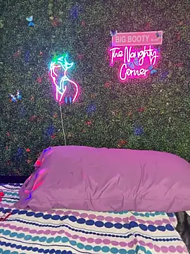 RenaThickAss' Live XXX Chat