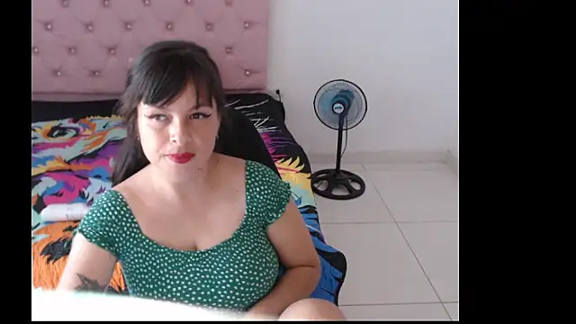 Aliciaheart's Live XXX Chat