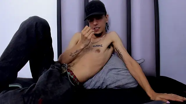 Endrick-23 ওয়েবক্যাম শো