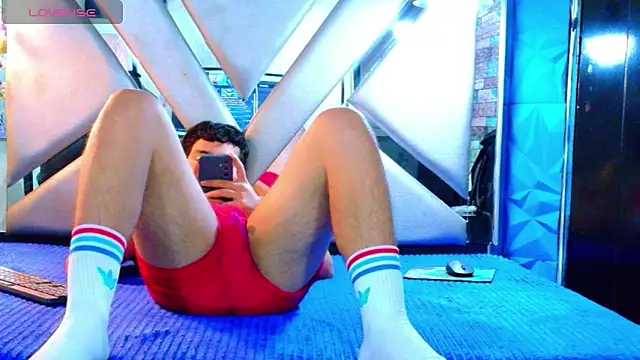 Oliver_Jamees – Kamerová šou