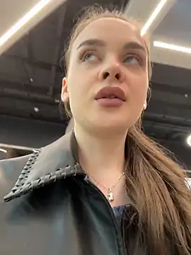 Chat +18 de KristiRich ao vivo