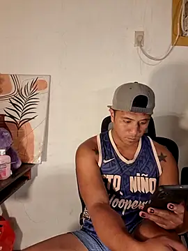 Chat XXX en directo de Felix_Asher