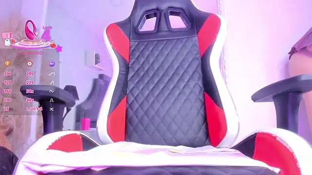 Chat XXX en directo de KarelyMitchel