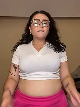 Chat XXX en directo de AlmaraRouge