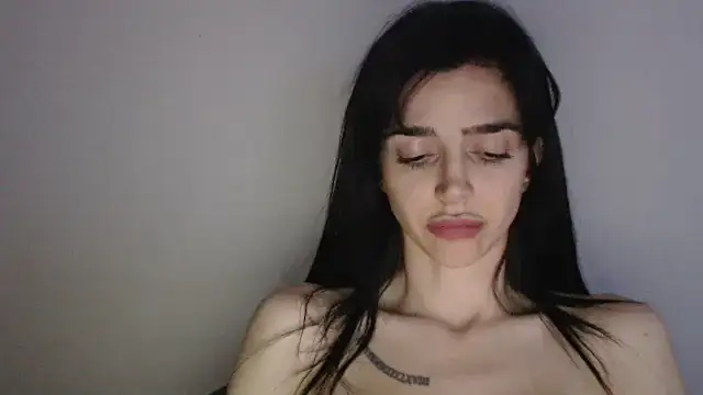 Chat +18 de gglingeriee ao vivo