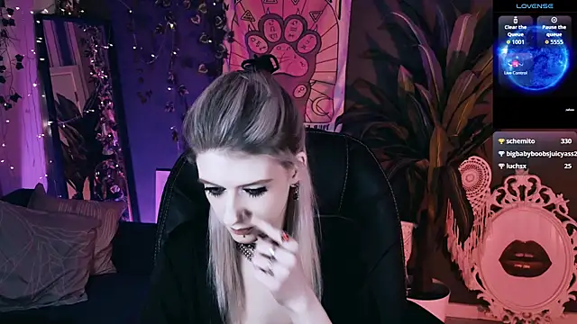 Noah_ElmerX Adlı Modelin Canlı XXX Sohbeti