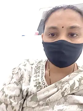 Saishaa 现场XXX聊天