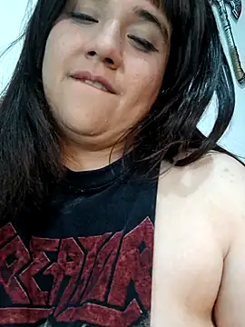 ItsNaiixa's Live XXX Chat