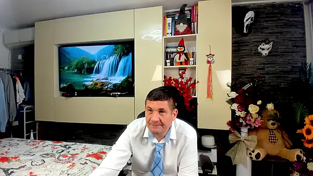 SpartacusDaddy48 Live XXX-chat