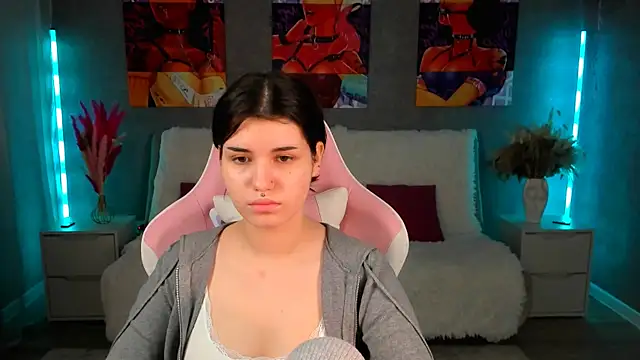 AnoraDarkn Webbikameraesitys