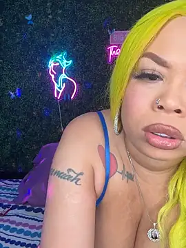 RenaThickAss live XXX chat