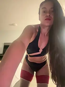 ToXxXiicBarbiie: διαδι κτυακό σόου στην κάμερα