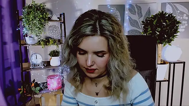 دردشة AliceSmite الجنسية المباشرة