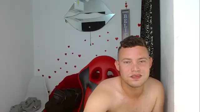 sven_fox723 Live XXX-Chat