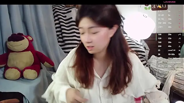 XueLi1902 Live XXX Chat