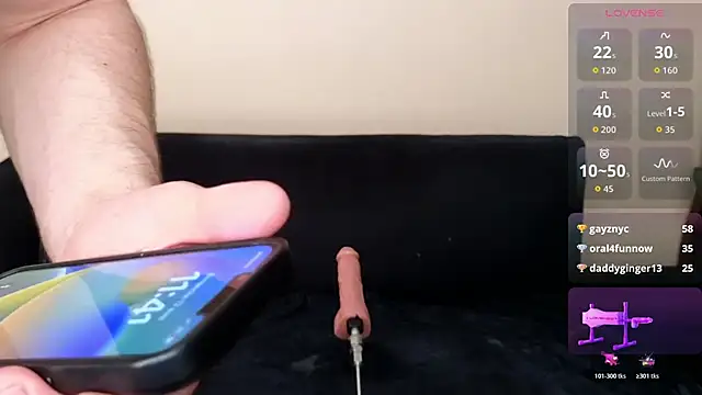 Pokazy przed kamerką – hairyncuteass