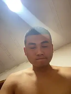 xiaocui06 Show Webcam