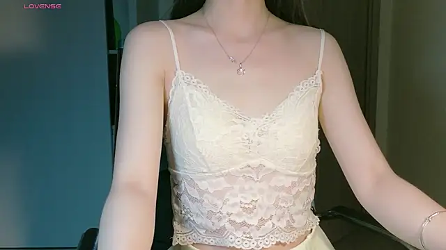 Blu3Moon- 即時 XXX 聊天