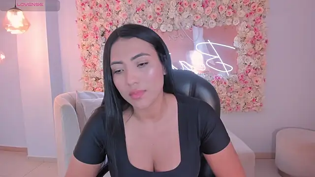 Chat +18 de NatalieLewis ao vivo