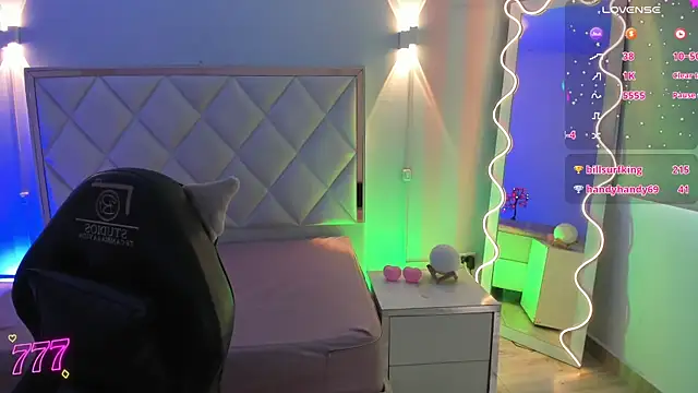 Eidan_tay লাইভ XXX চ্যাট