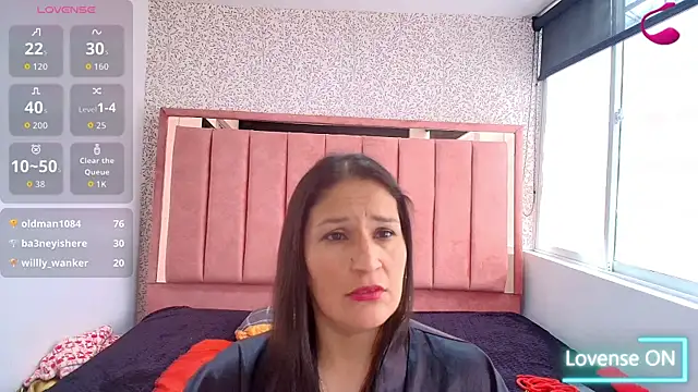 Barbara_fox__ Chat XXX in diretta