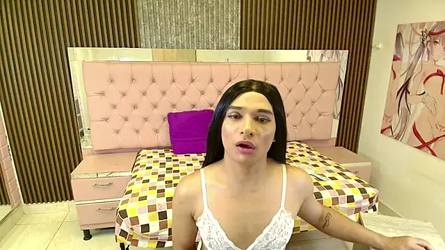 LUCIANA_FOX_TS Webcam Show