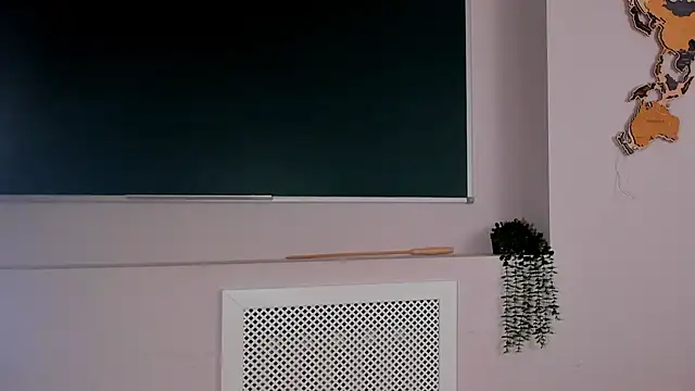 ClaireMathis Live XXX-Chat