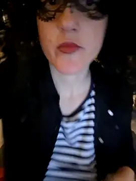 SPrITZMAUS Adlı Modelin Canlı XXX Sohbeti