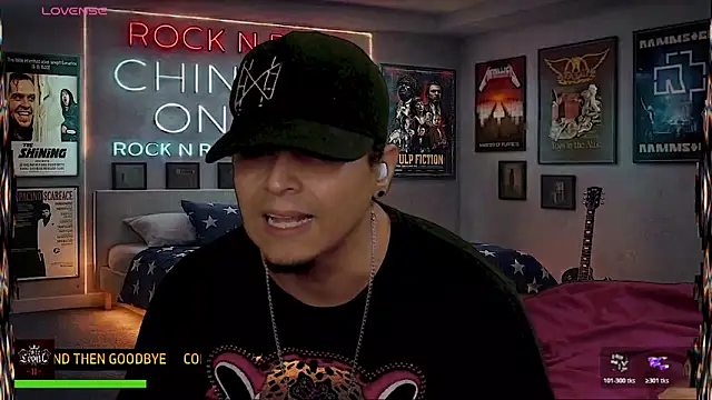 chino_roz's Live XXX Chat