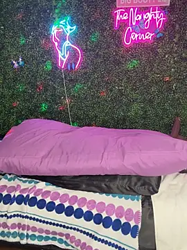 RenaThickAss' Webcam Show