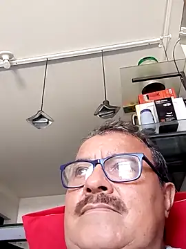 Misterymem63's Webcam Show