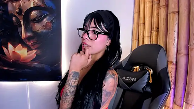 Chat XXX en directo de charlotte_mitchell_