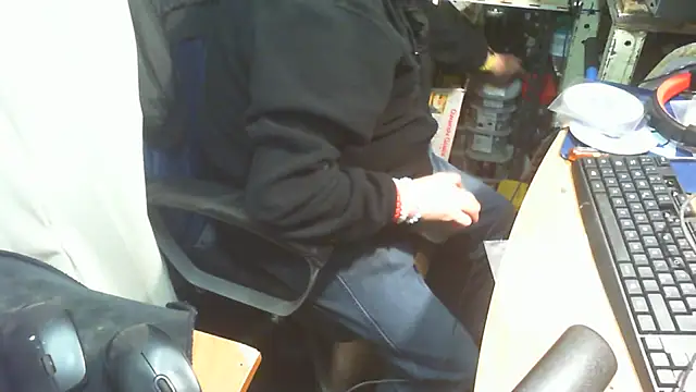 Show modela nonnomaturobisex na web-kameri