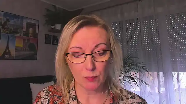 vanessa_chat Chat XXX in diretta