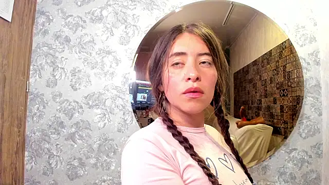 Chat XXX en directo de Keyla_ruiz_