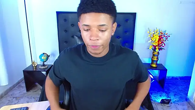 Chat XXX en directo de liiam3