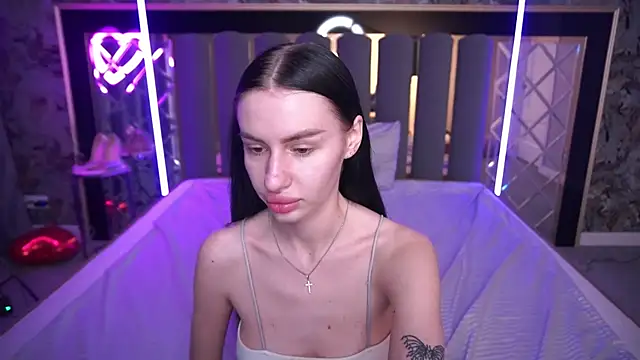 Snow_WhiteeeX's Live XXX Chat