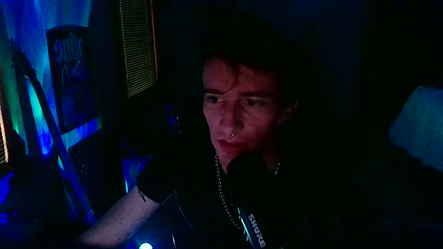 LEVIATHANX666: онлайн-секс-чат