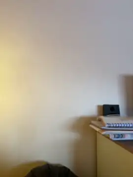 Pokazy przed kamerką – CorinVeil